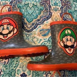 Kids Size 2/3 Mario and Luigi Rainboots